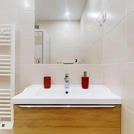 Apartment F2 Trocadero Paris